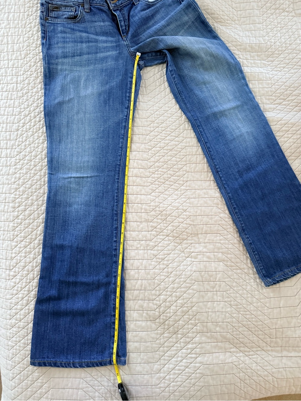 Joe’s Jeans Medium Wash Bootcut Flare Jeans - Size 29
